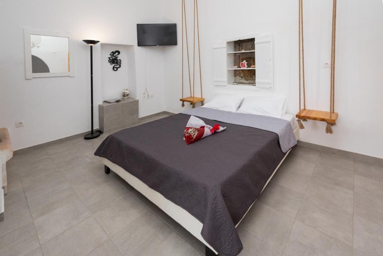 Στην Ωραία Πλάκα Villa Plaka  ภายนอก รูปภาพ